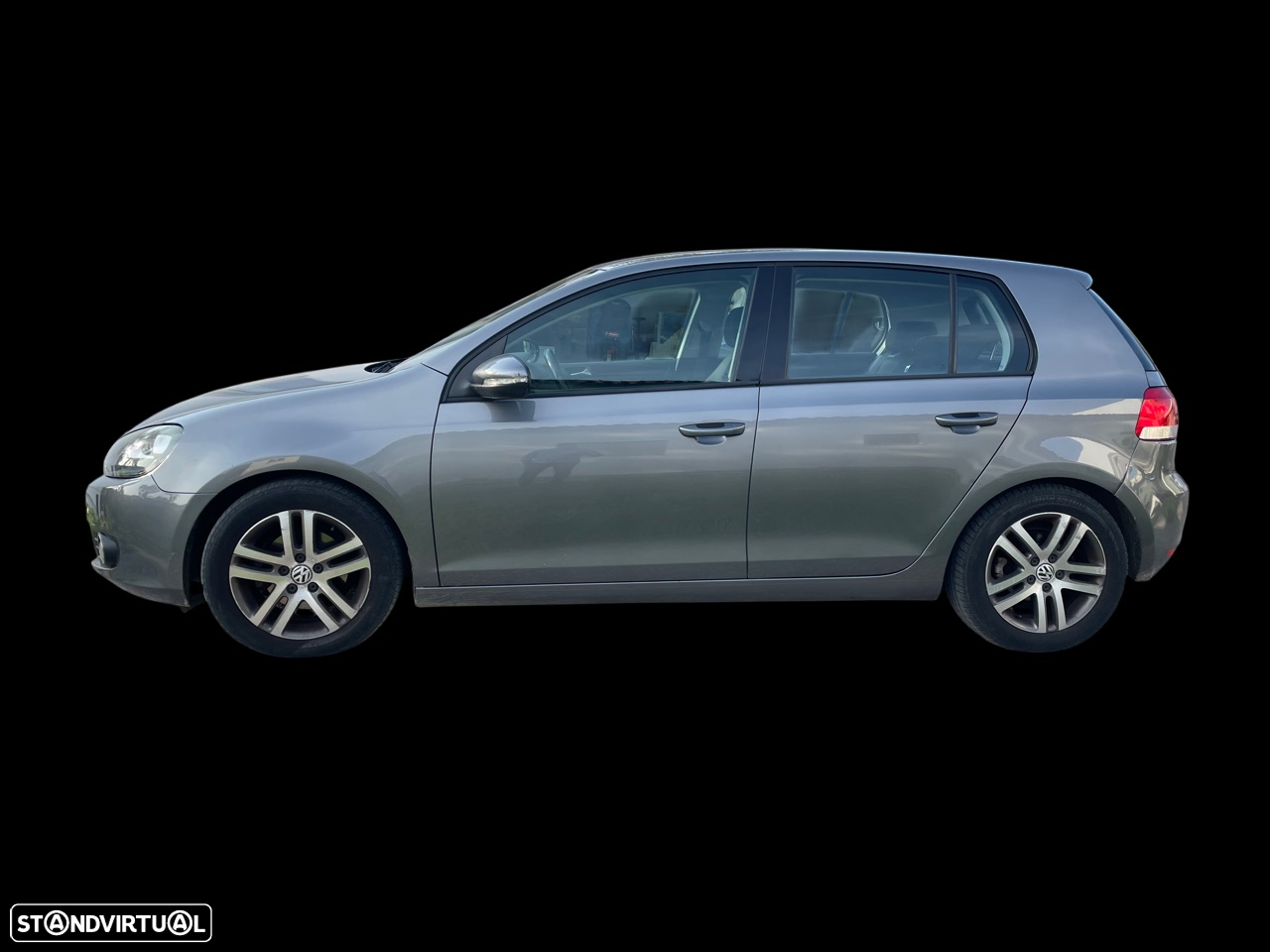 VW Golf 2.0 TDi Confortline - 3