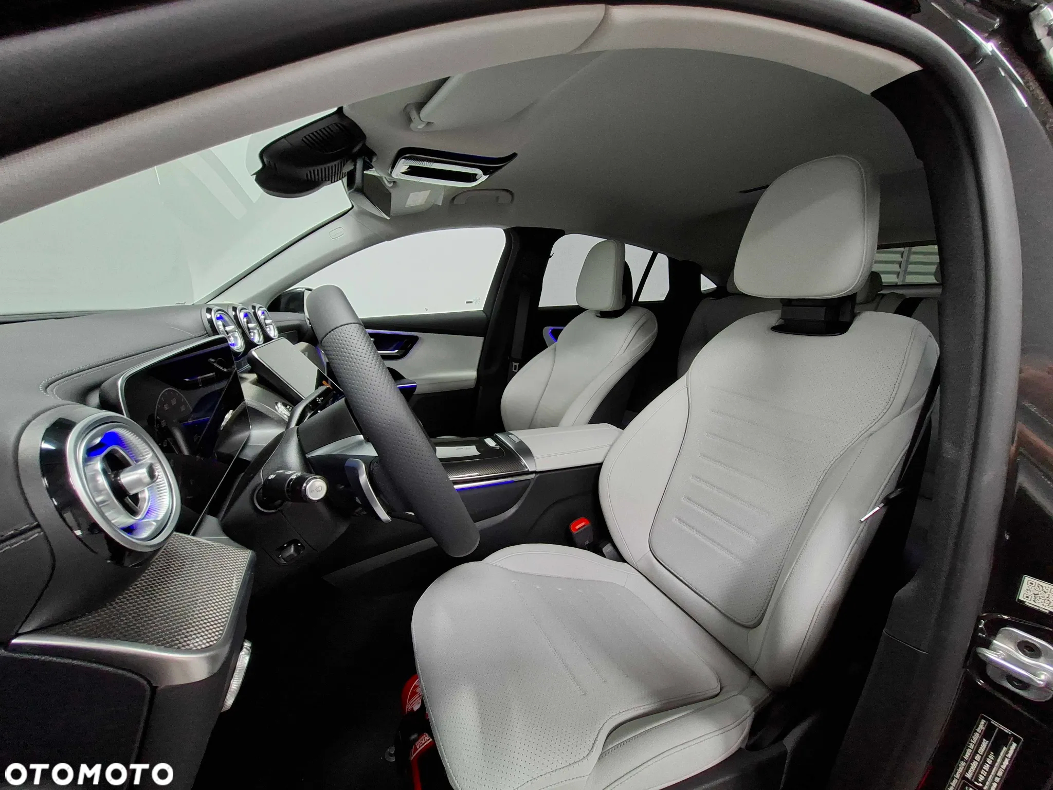 Mercedes-Benz GLC Coupe 200 mHEV 4-Matic AMG Line - 12