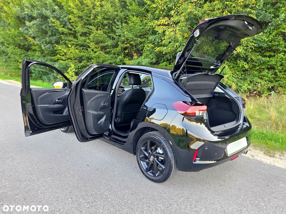 Opel Corsa 1.2 Business S&S - 22