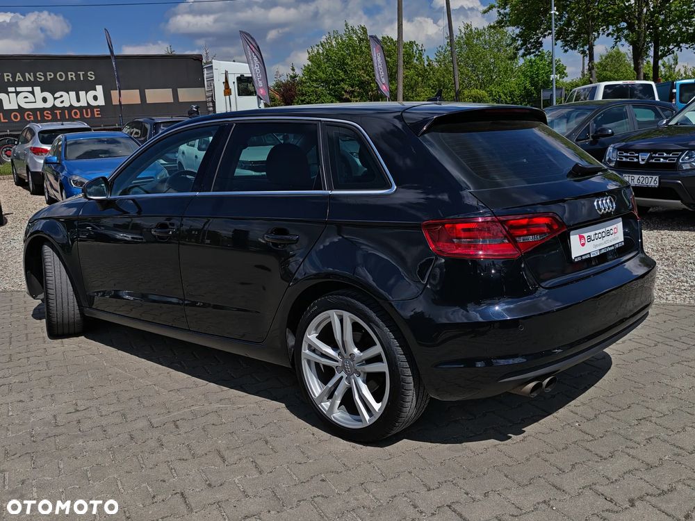 Audi A3 Sportback - 9
