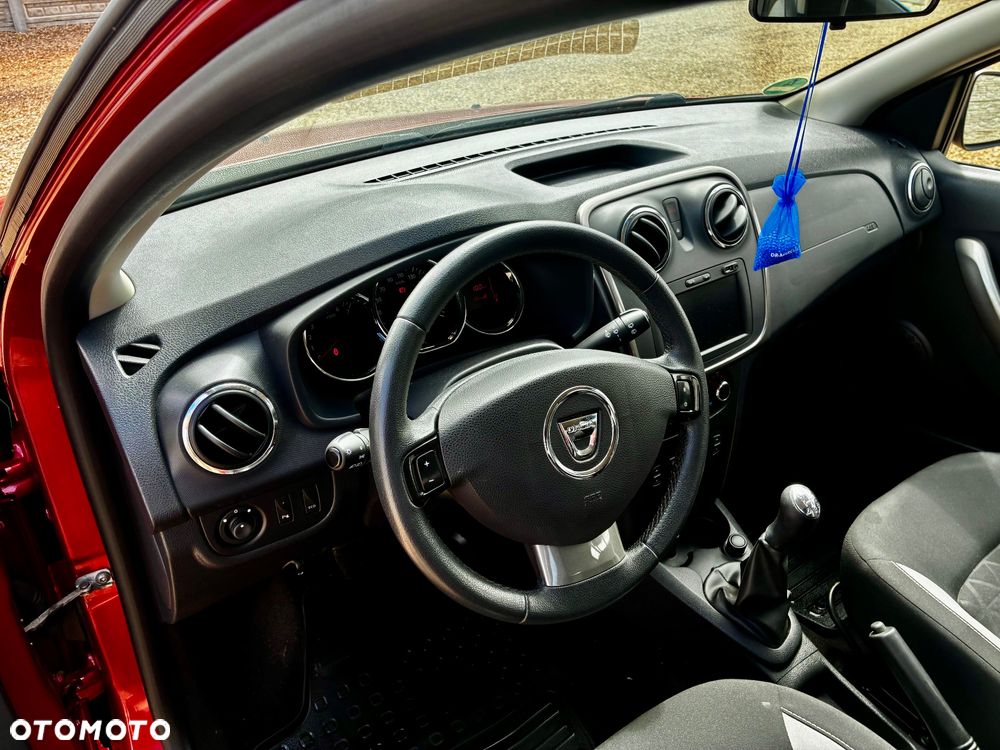 Dacia Sandero TCe 90 Laureate - 16
