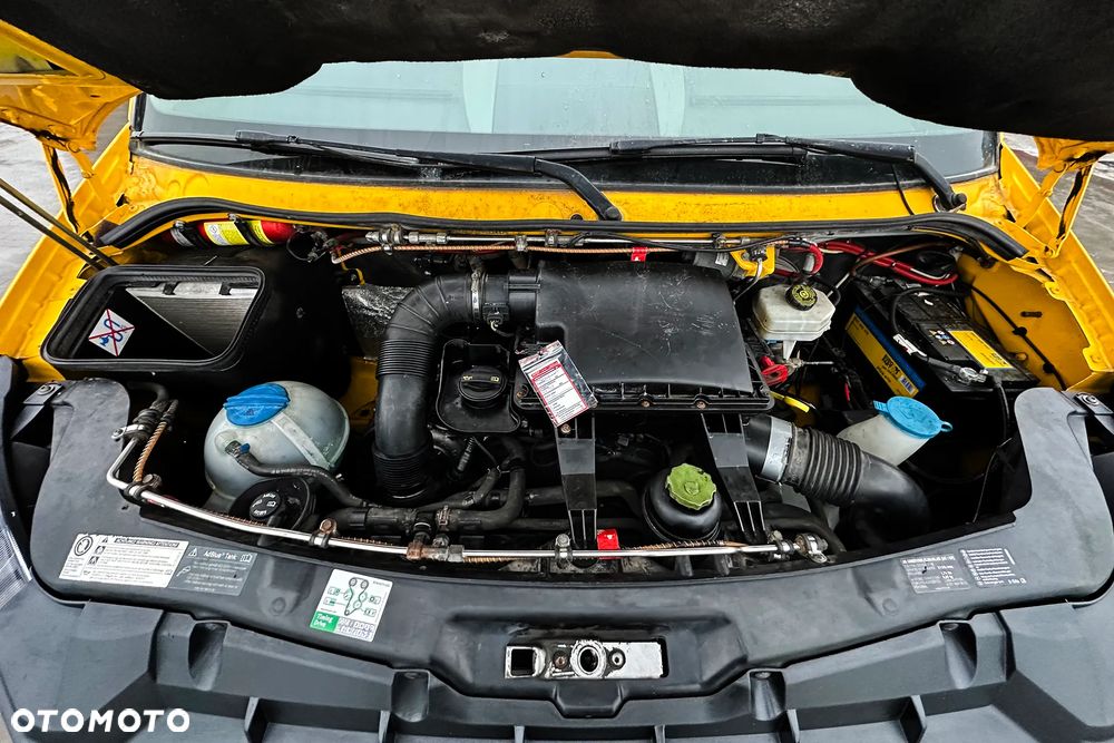 Volkswagen Crafter AUTOBUS - 36