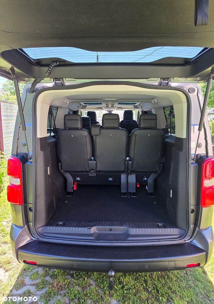 Peugeot Traveller 2.0 BlueHDi Long Business - 11