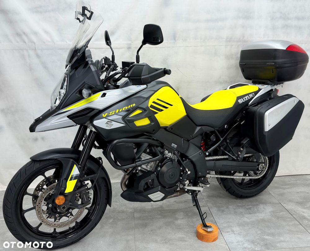 Suzuki V-STROM - 24