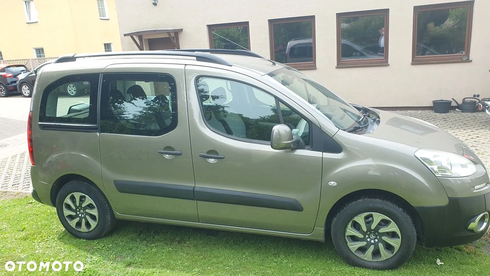 Peugeot Partner 98 VTi Style - 9