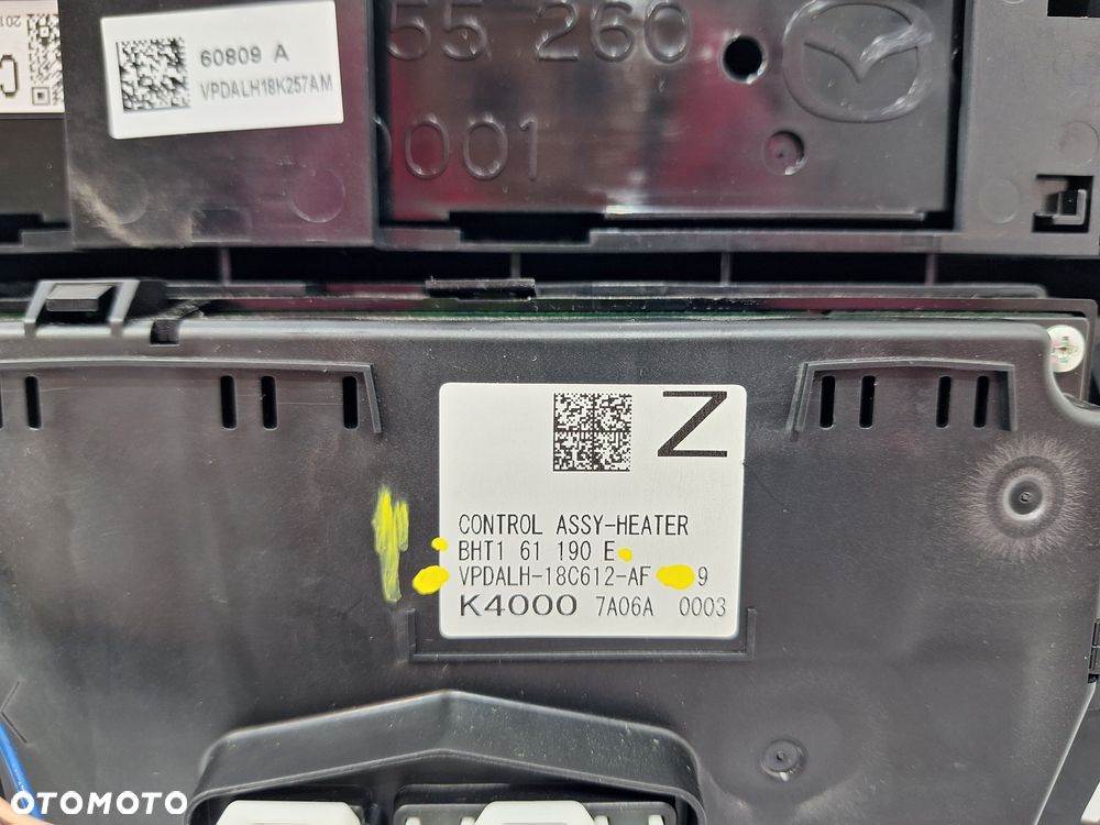 Mazda Panel Klimatyzacji VPDALH-18C612-AF - 4