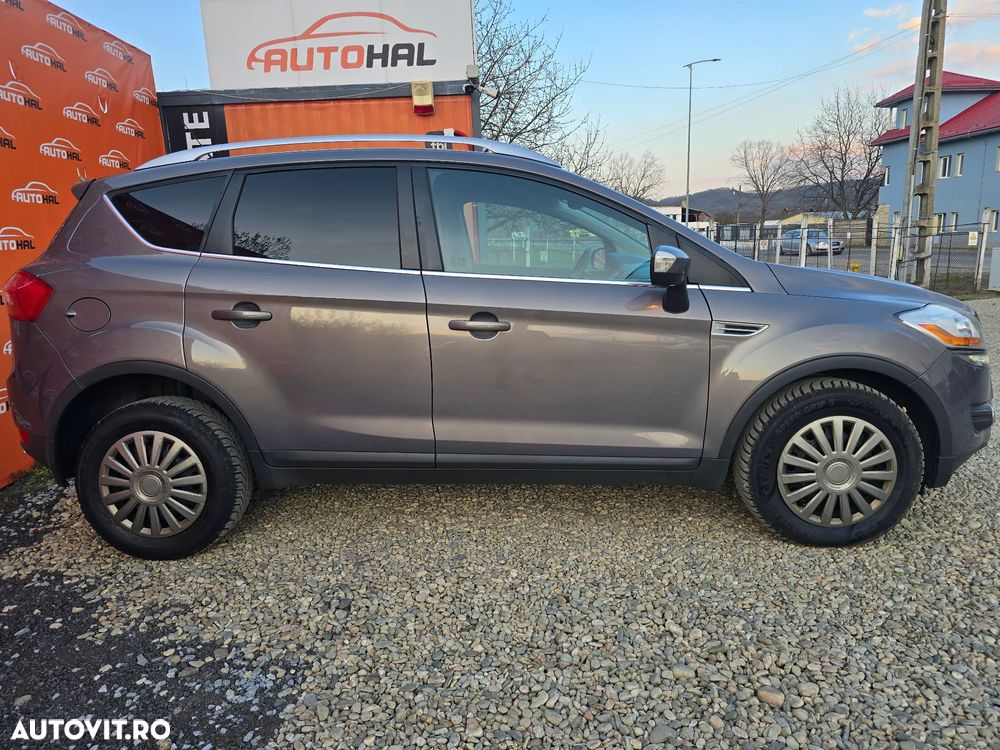 Ford Kuga 2.0 TDCi 4x4 Titanium - 9