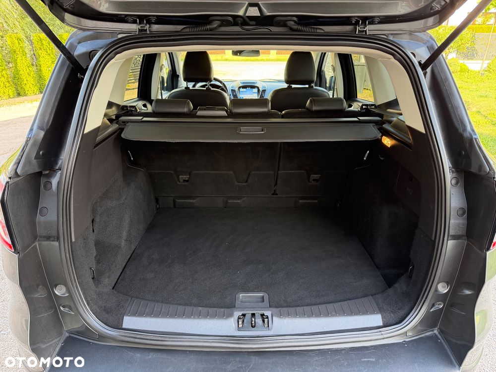 Ford Kuga 2.0 TDCi AWD Titanium - 25