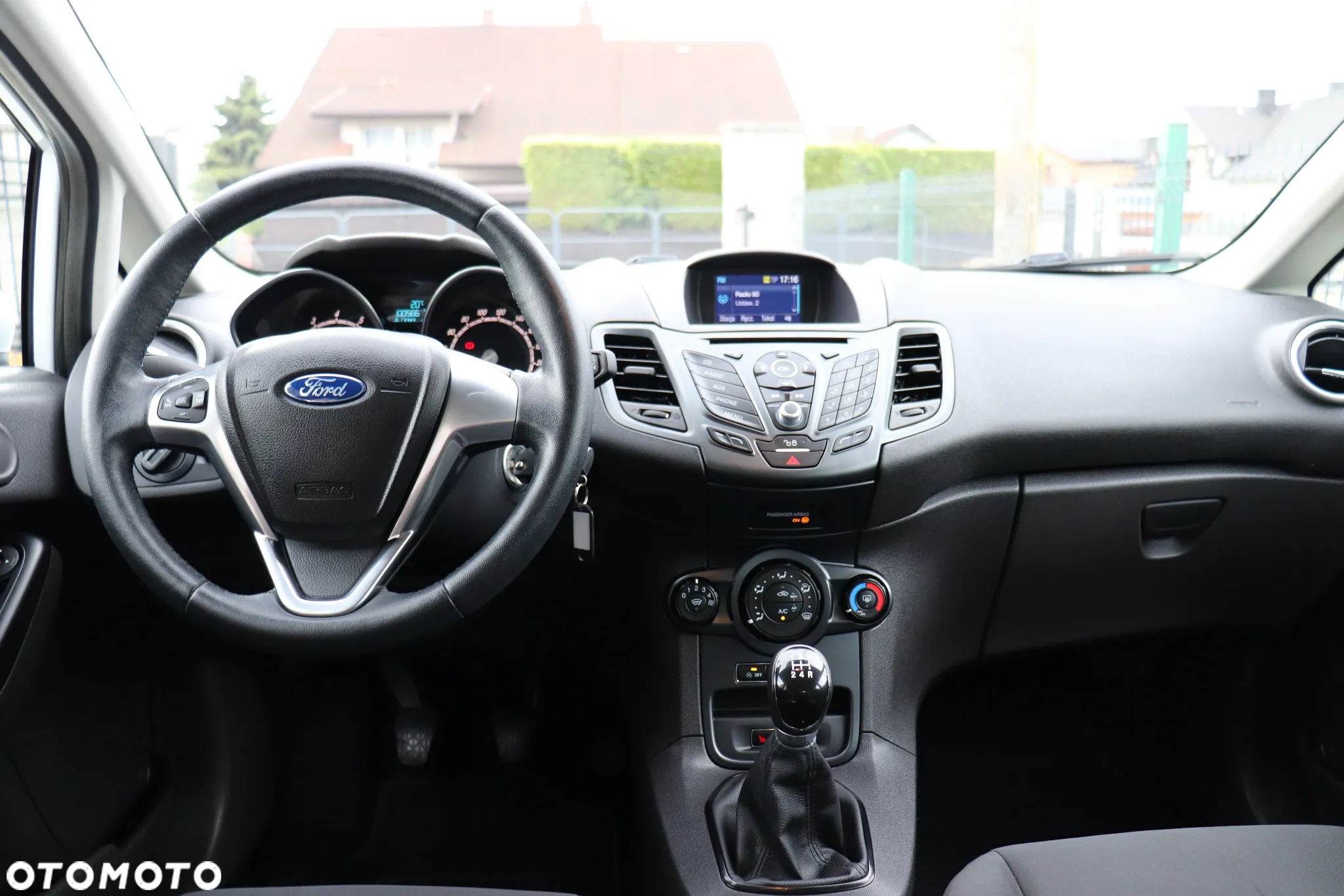 Ford Fiesta 1.0 EcoBoost Champions Edition - 5