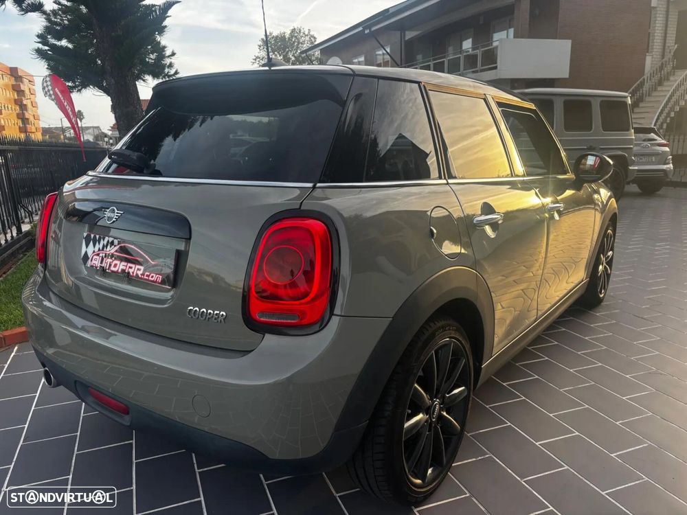 MINI 5 Portas Cooper Premium Yours Auto - 26