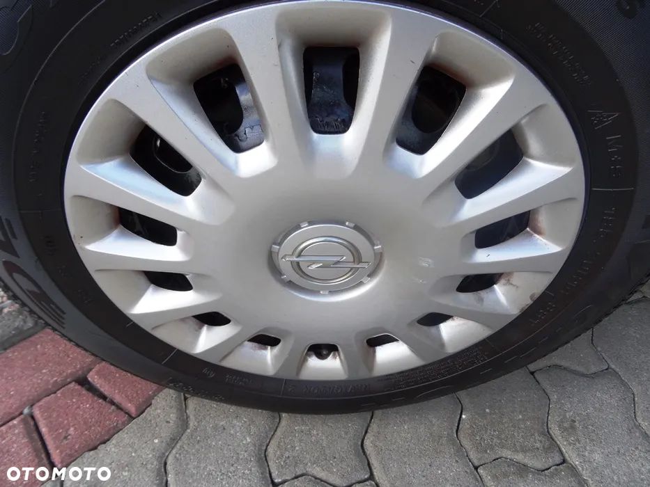 Opel Corsa 1.2 16V Enjoy - 24