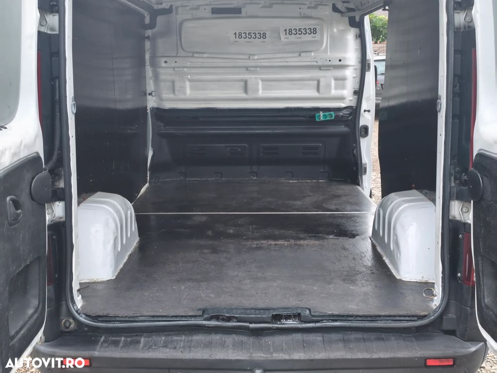 Renault Trafic Combi L2H1 7+1 Expression - 9