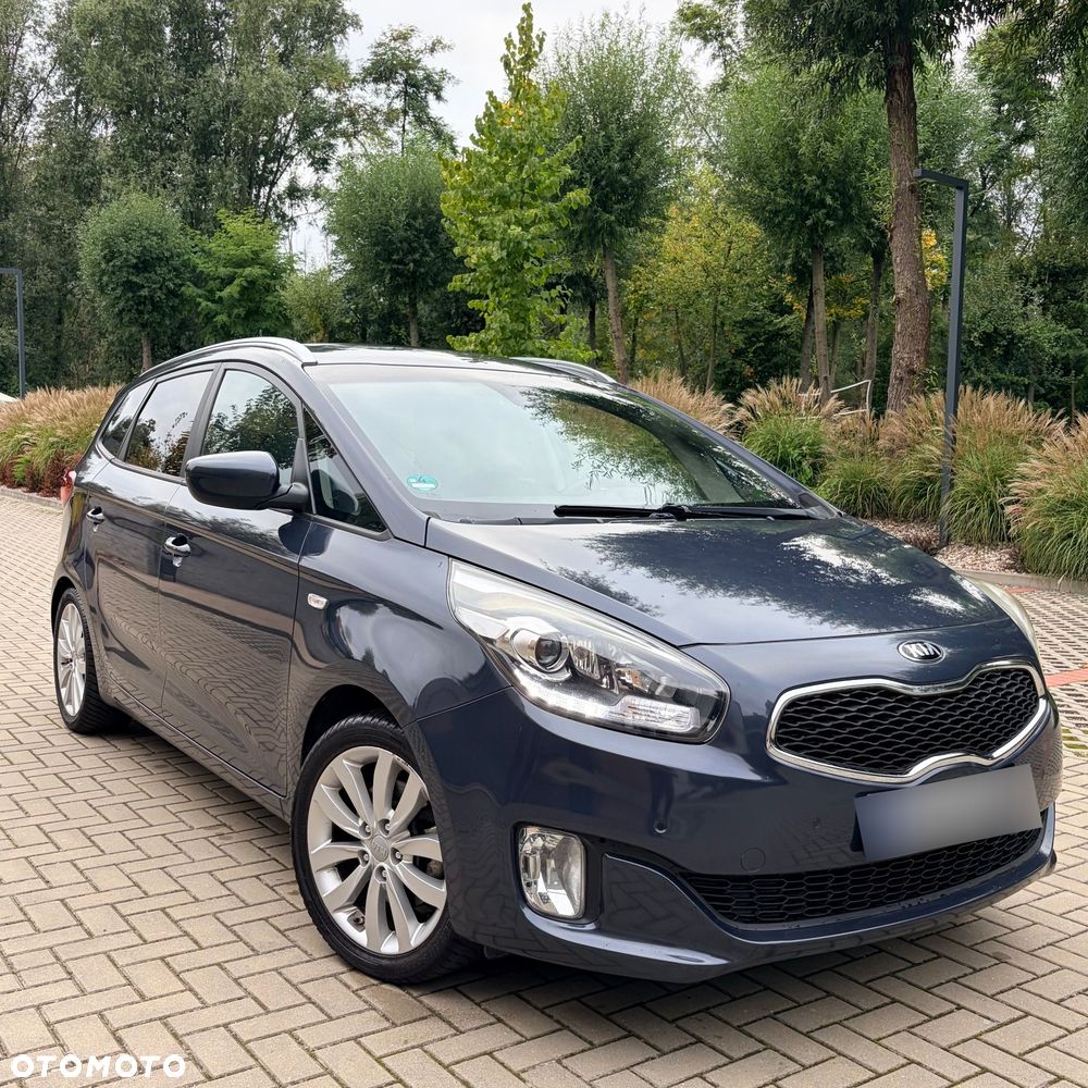 Kia Carens