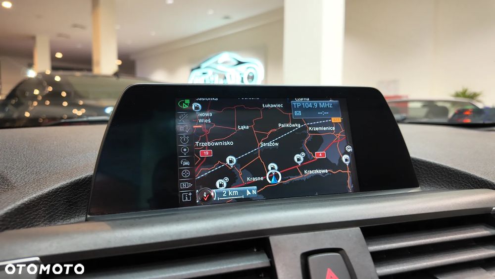 BMW Seria 2 218i Sport Line - 24