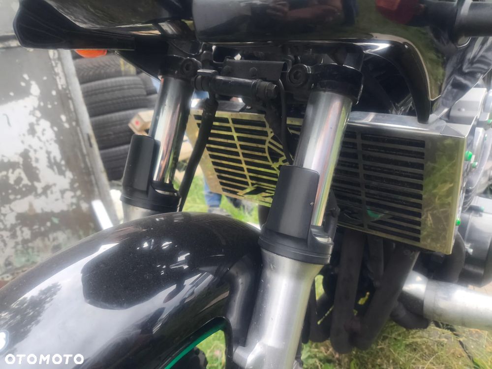 Yamaha FZS - 3