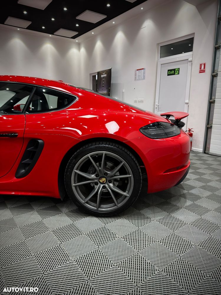 Porsche Cayman 718 PDK - 5