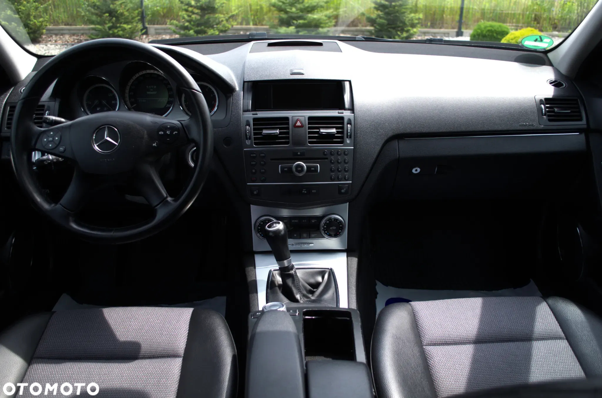 Mercedes-Benz Klasa C 200 T (BlueEFFICIENCY) Avantgarde - 18