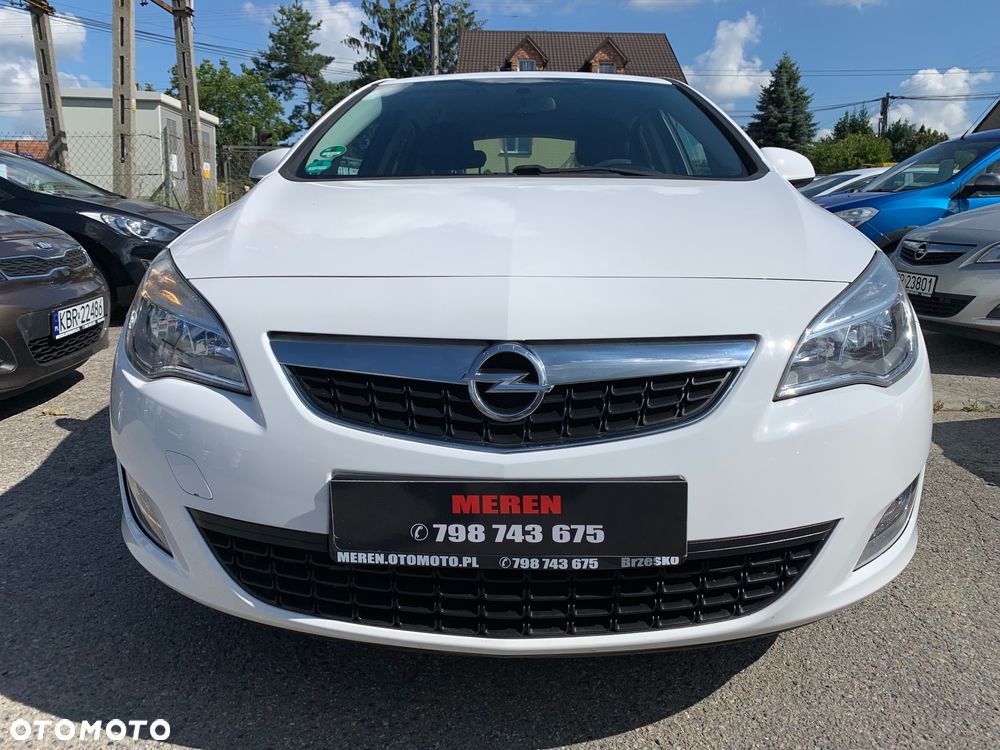 Opel Astra 1.4 150 Jahre - 4