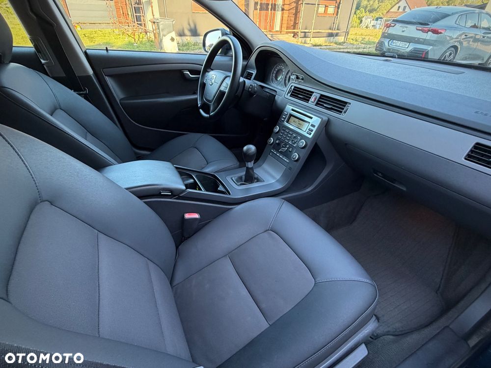 Volvo V70 2.0D Summum - 14