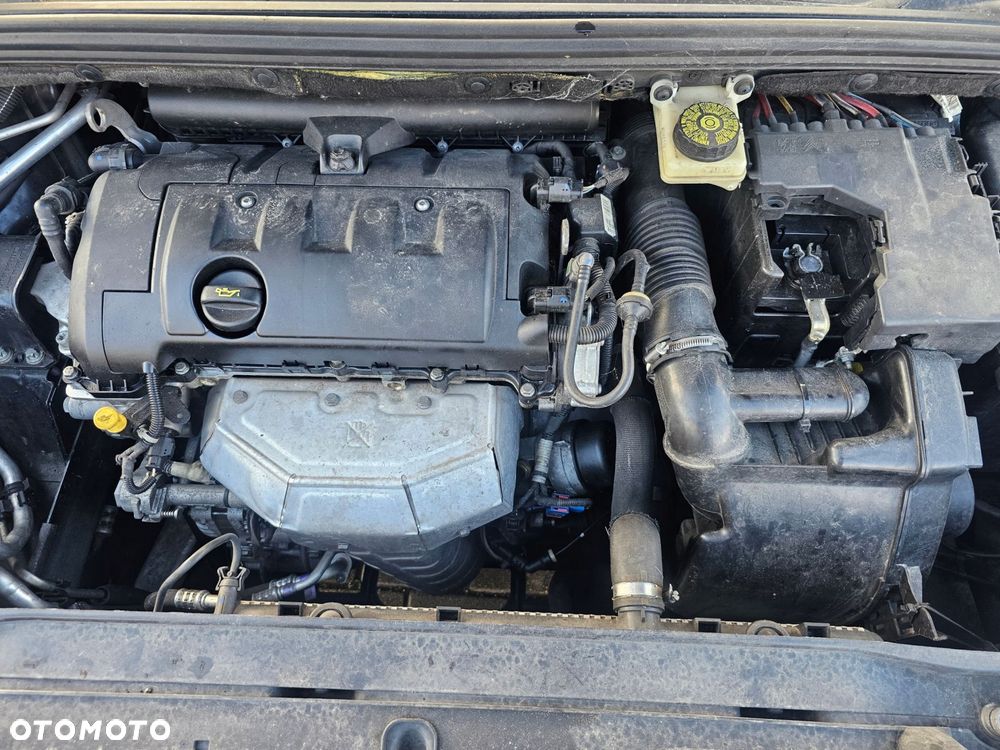 citroen c4 ii 12r 1.4 vti 70kw silnik 8fp goły - 1