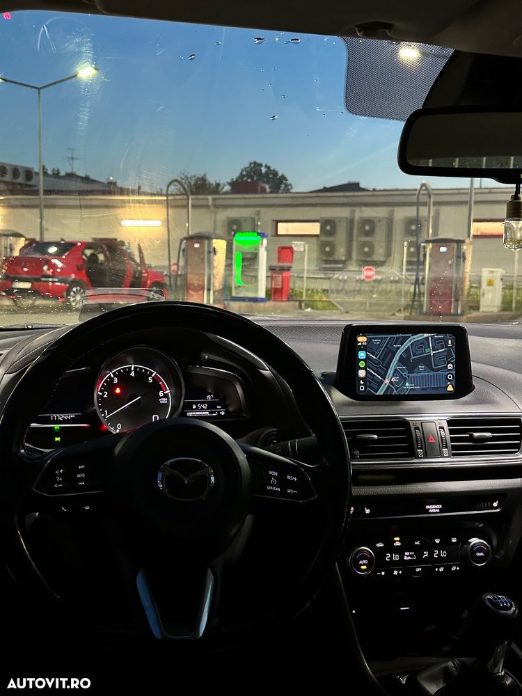 Mazda 3 CD150 Revolution - 8