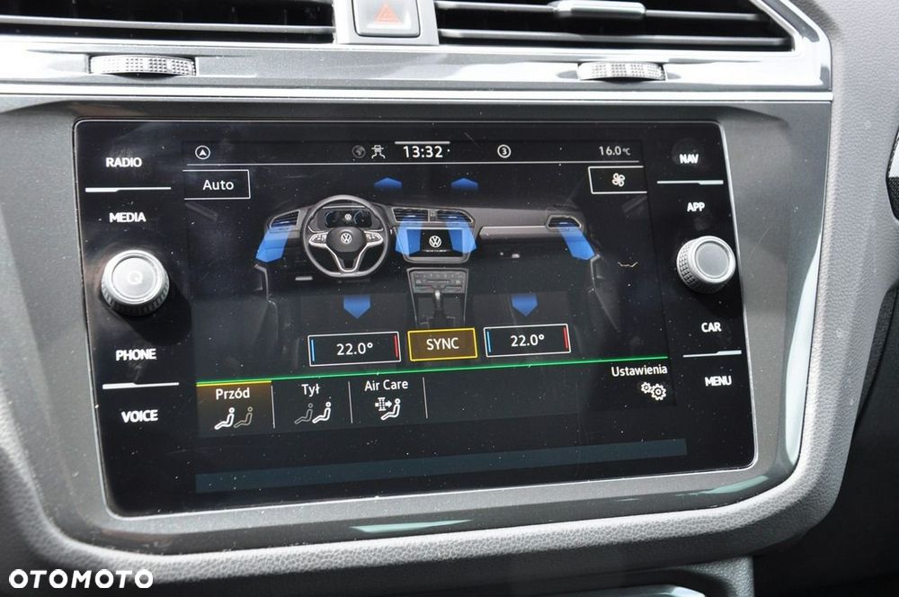 Volkswagen Tiguan 2.0 TDI SCR Elegance DSG - 24