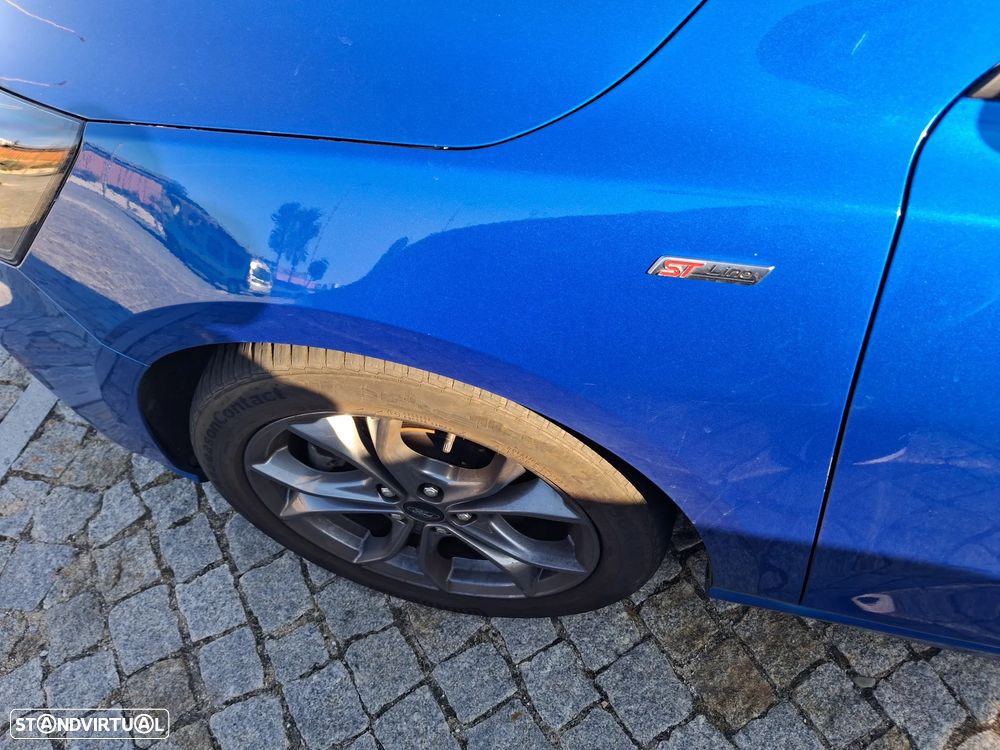 Ford Focus SW 1.0 EcoBoost MHEV ST-Line - 6