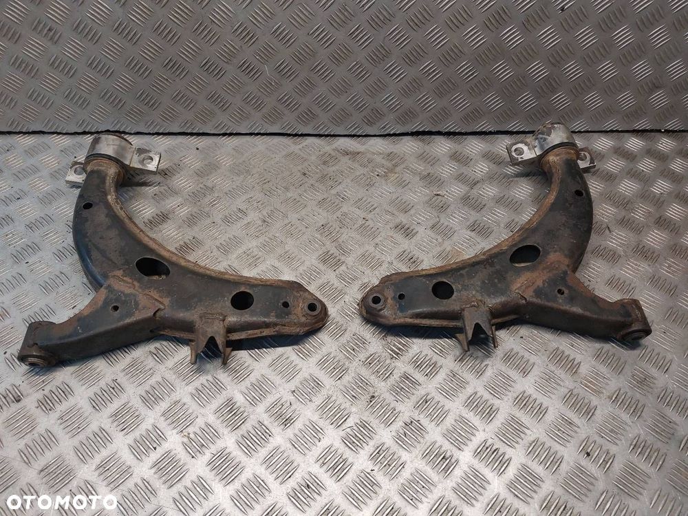 WAHACZ LEWY PRZÓD + PRAWY PRZÓD SUBARU FORESTER I LIFT - 2