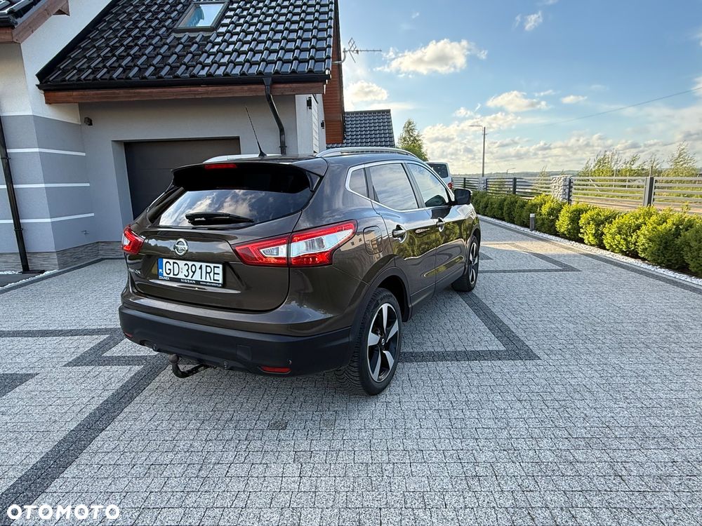 Nissan Qashqai 1.2 DIG-T N-Vision EU6 - 7