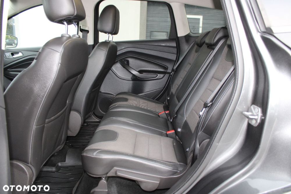 Ford Kuga - 23