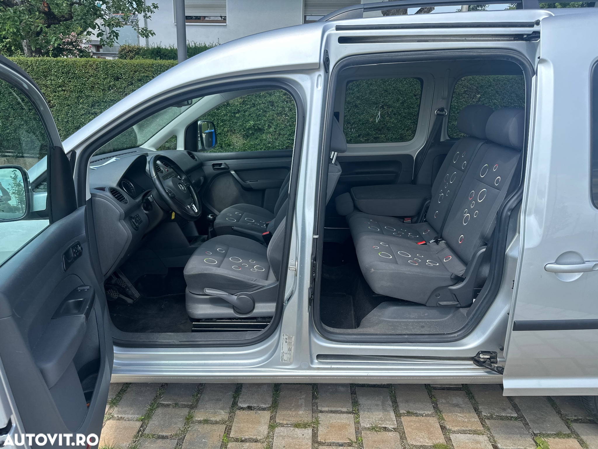 Volkswagen Caddy 1.6 TDI (7-Si.) Edition 30 - 8
