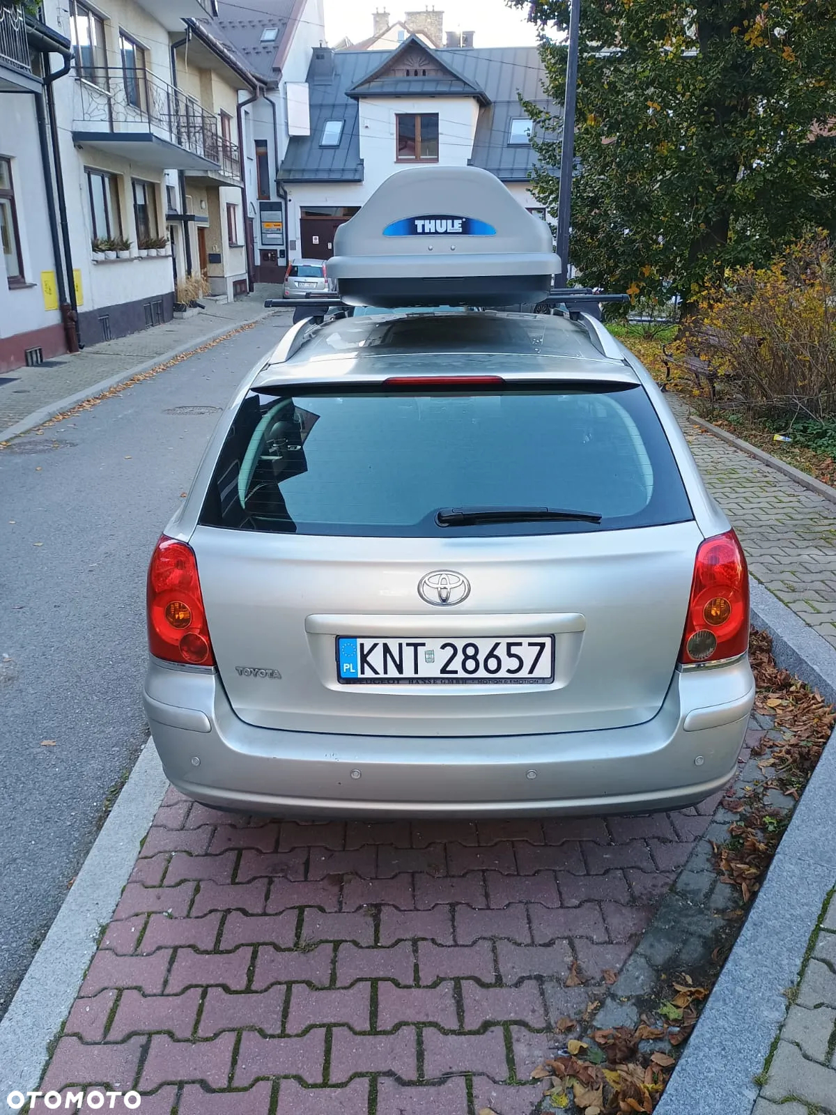 Toyota Avensis 1.8 VVT-i Sol - 4