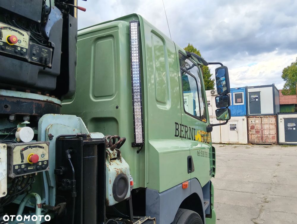 DAF CF HDS HIAB 800 - 18