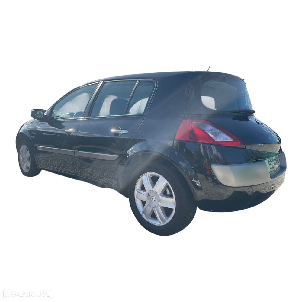 Renault Mégane 1.5 dCi Confort Dynamique - 3
