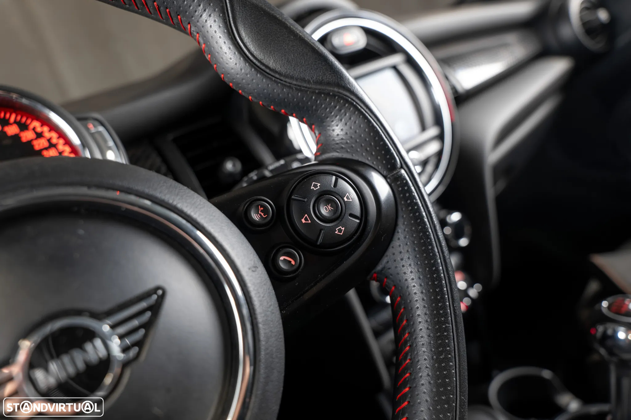 MINI 3 Portas John Cooper Works - 11