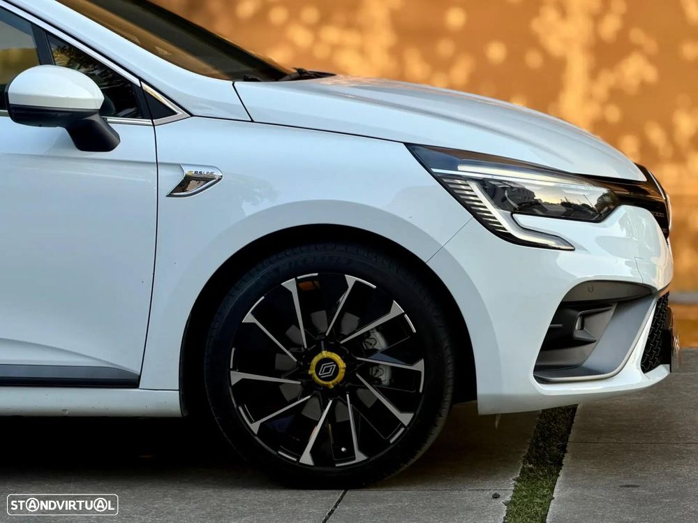 Renault Clio - 31