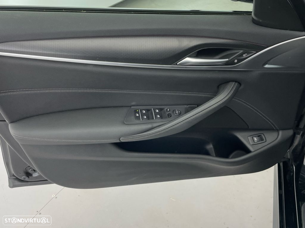 BMW 520 d Auto - 18