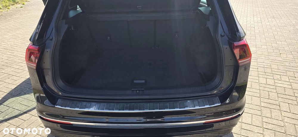 Volkswagen Tiguan 2.0 TDI SCR 4MOTION DSG R-Line - 10