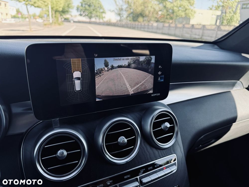 Mercedes-Benz GLC 200 d 4-Matic - 14