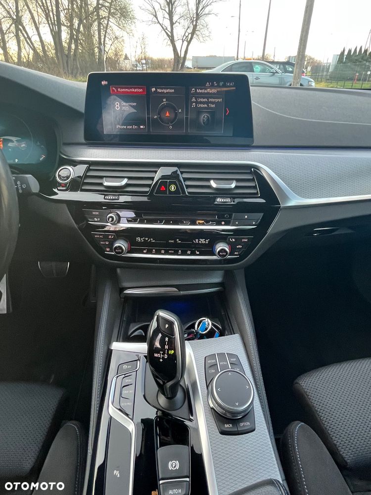 BMW Seria 5 525d M Sport sport - 14