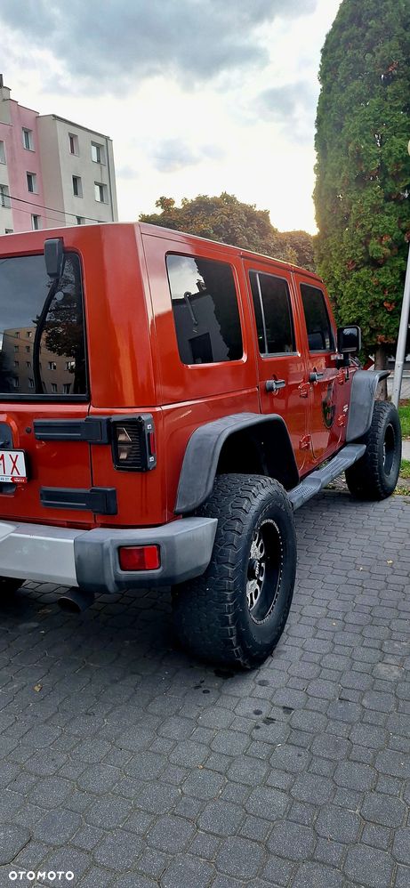 Jeep Wrangler Unlimited 3.8 Sahara - 9