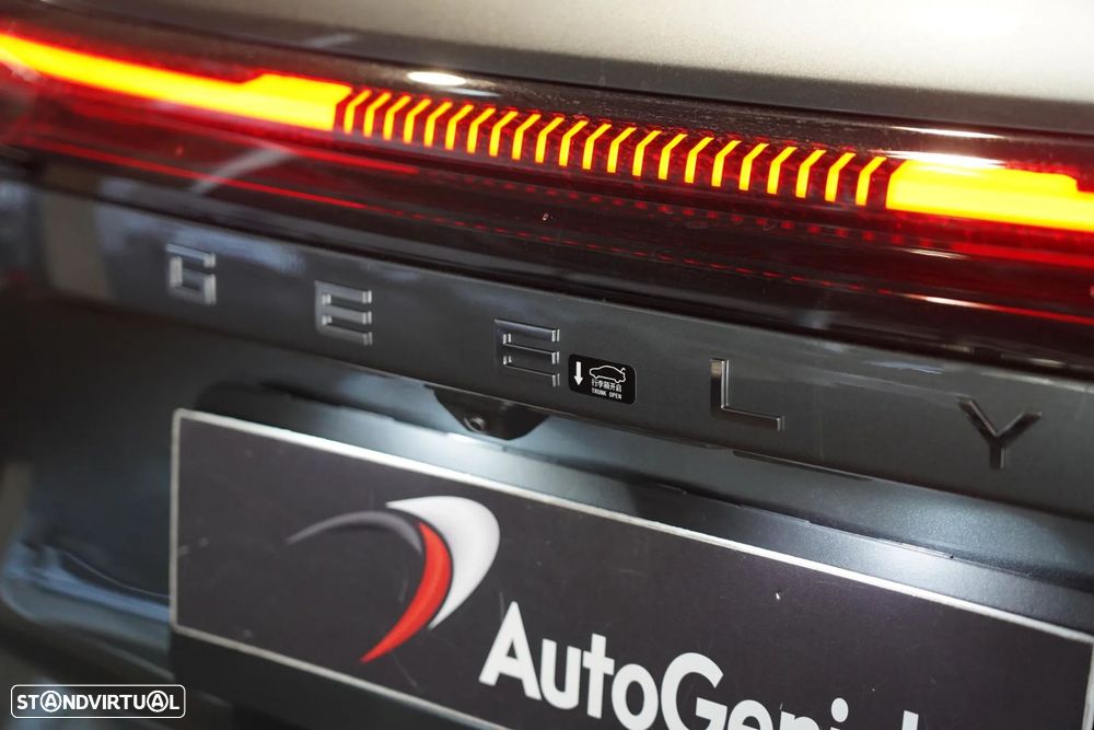 Geely Starray EM-i - 43