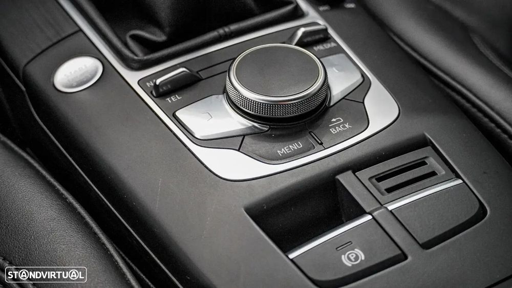 Audi A3 Limousine 1.6 TDI S-line - 23