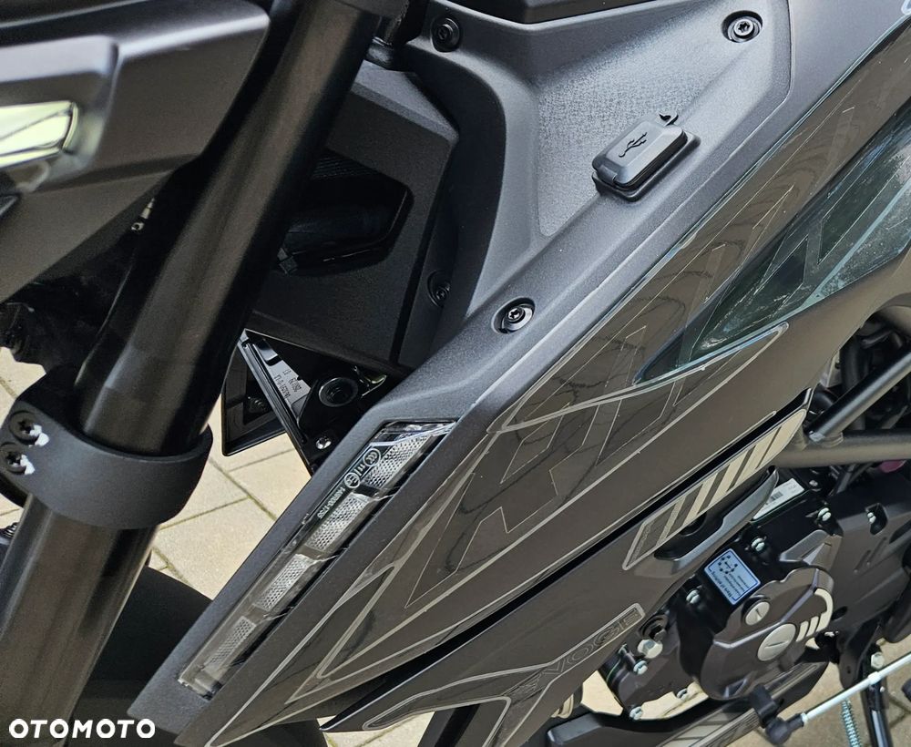 VOGE R125S - 7