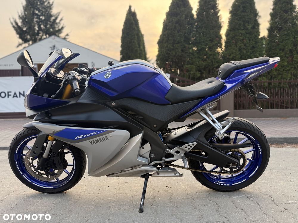 Yamaha YZF - 15