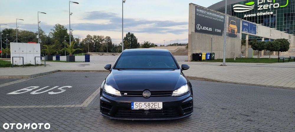 Volkswagen Golf - 5