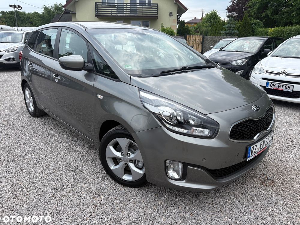 Kia Carens 1.7 CRDi Spirit - 10