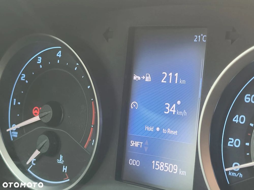 Toyota Corolla 1.6 Premium - 6