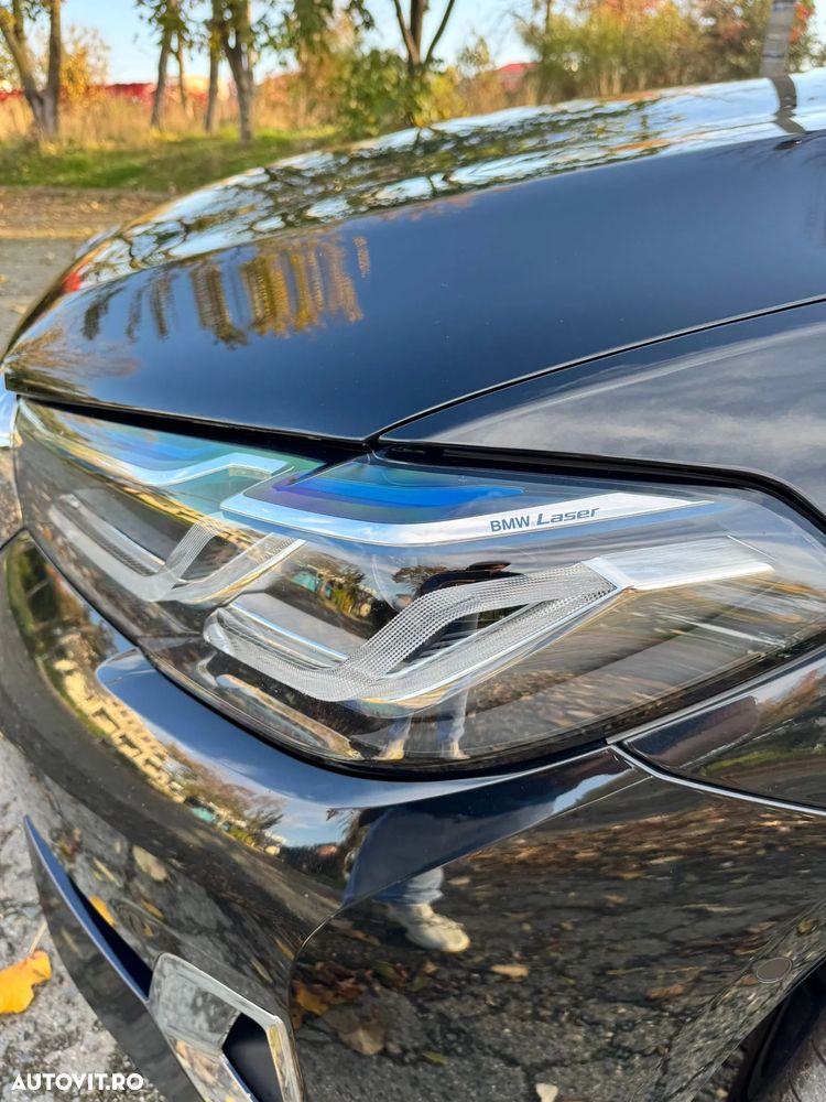 BMW Seria 5 530d xDrive AT MHEV - 7