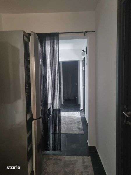 Inchiriez apartament 3 camere central — fotografia 3